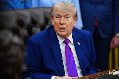 Trump wil zelf speech houden tijdens ‘Great American State Fair’ nadat artiesten afzeggen bij  jubileumshow VS