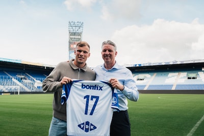 Jan Bürger mist ook duel van PEC Zwolle tegen Sparta, Sydney van Hooijdonk bij selectie, Ehizibue na