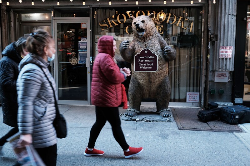 Een van de Russische restaurants in Brighton Beach, dat door de vele Russische en Oekraïense immigranten ook wel Little Odessa wordt genoemd. 