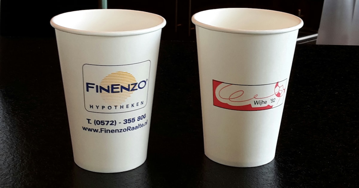 Koffiebekertjes verboden bij evenement, maar wél in gebruik op receptie van de gemeente Soest