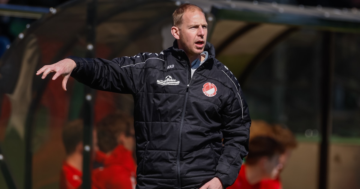 Reinders verlaat Reünie • Sneller aan de slag bij Eefde • Posthuma langer bij Eemdijk • Mark Bakker 