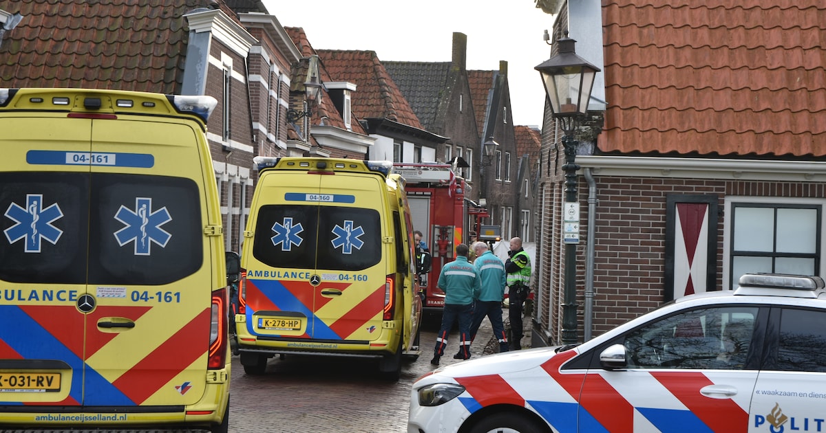 Overleden persoon aangetroffen in woning in Blokzijl na melding van gaslucht