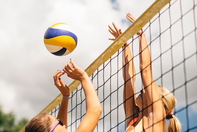 Fontanusplein Putten wordt zomerse sportlocatie tijdens Beach Event