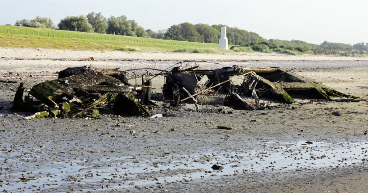 Explosie op strand Ritthem 'was ongelukje' | Foto
