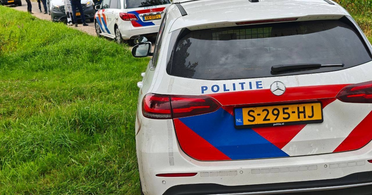 Fietsrit eindigt in tragedie: man overleden na aanrijding met bestelbus.