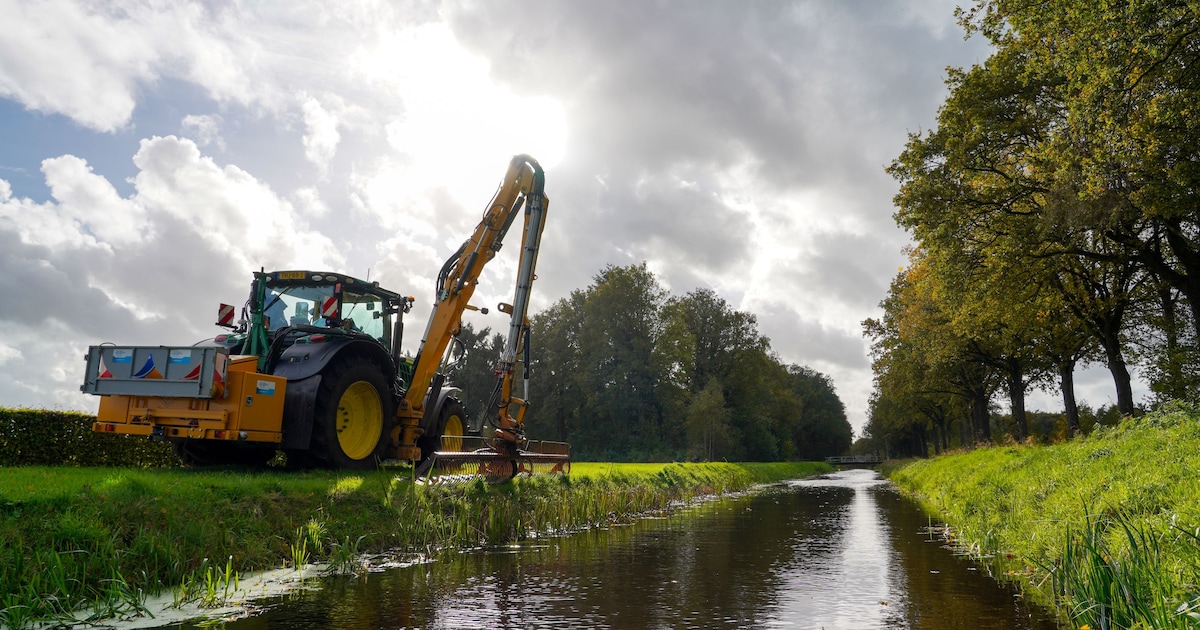 Waterschap stelt controle op schoonmaak van sloten uit