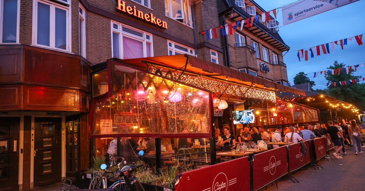 Bewoners ontvluchten ‘herrie’ bij café: Apeldoorn hoeft niet in te grijpen