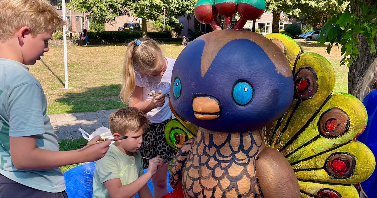 Straattheater, dj’s bij de barbier en een frikandellencompetitie: Ermelo houdt eerste Nacht van de P