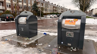 Arnhemse afvalbakken liggen er wél netjes bij en dat komt hierdoor