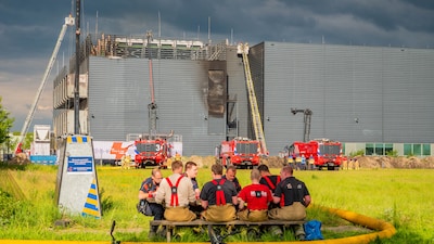 Datacenter Almere krijgt woensdag tijdelijk stroom na grote brand: klanten kunnen ict-systemen weer 