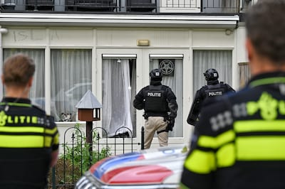 Voor buren van E. (72) in Almelo was het niet de vraag of het mis zou gaan, maar wanneer: ze kregen 