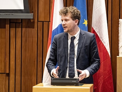 Verrassing: wethouder Tyas Bijlholt (D66) keert Amersfoort de rug toe en dit is zijn nieuwe baan