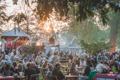 Foodfestival op Veluwe dreigde om te vallen, toen sprongen de eigen fans bij: ‘Hartverwarmend’