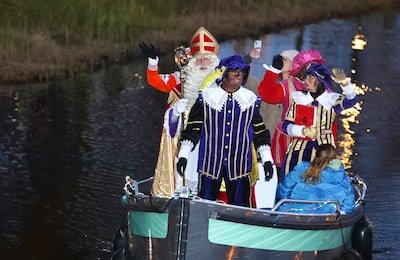 Regeldruk en te hoge kosten draaien Sinterklaas in Vathorst de nek om: ‘We werken ook nog gewoon, hè