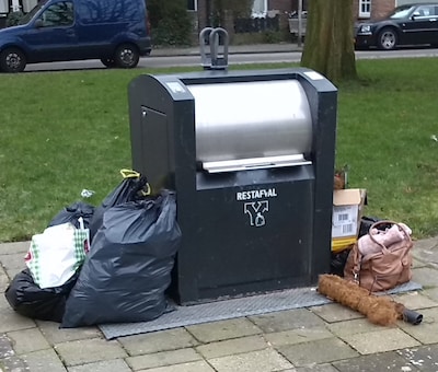 Vuilnis storten wordt duurder in Zwolle (net als een trouwboekje of je weggehaalde fiets terugkrijge