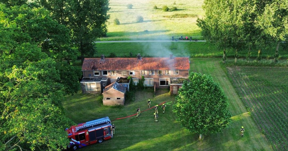 Brand in leegstaand pand in Brummen