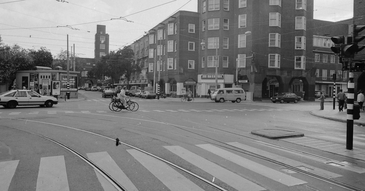 Toen op het Mercatorplein: hier begon het verhaal van supermarkt Dirk van den Broek