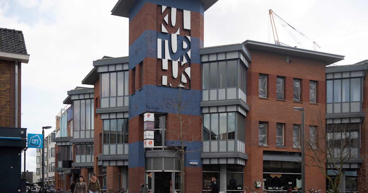 Intimidatie en waterballonnen: de bibliotheek in Raalte wordt geteisterd door overlast