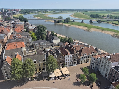 Uit de hoogte: op deze plekken heb je het beste uitzicht over Deventer