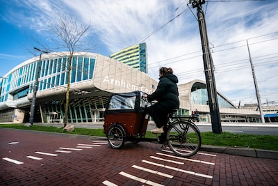 Met de bakfiets weet je in één oogopslag waar je aan toe bent