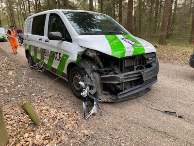 Cheque van 200.000 euro, maar (nog) géén nieuwe dierenambulance in Harderwijk
