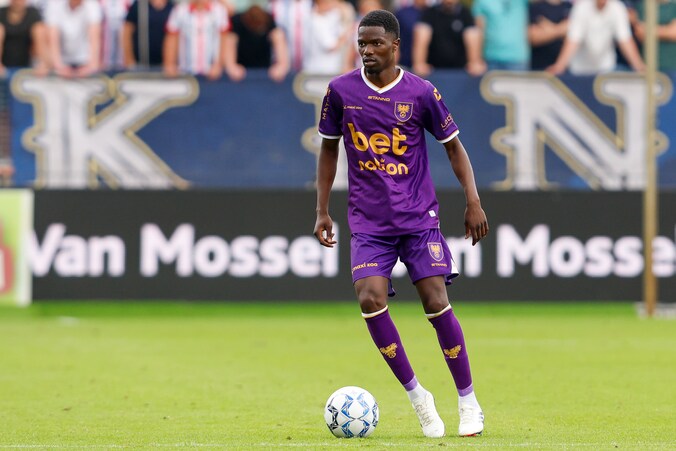 Jamal Amofa mag van Go Ahead Eagles op zoek naar een nieuwe club: ‘Het ...