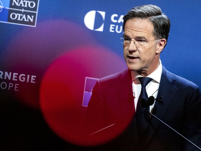 Navo-baas Rutte slaat alarm over Rusland en China: ‘We zijn niet klaar ...