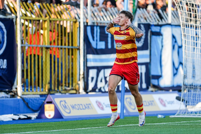 Hoe kom je als jonge voetballer in Polen terecht? Voor Dimitris Rallis ...
