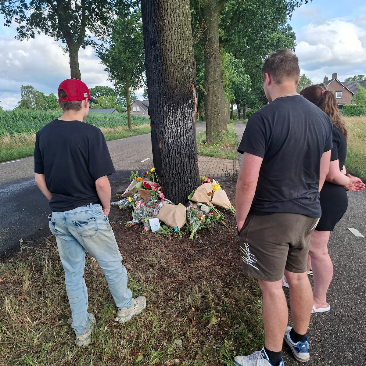 Vrienden in shock na dood 15-jarige jongens: 'Je hoopt alleen maar dat ze  er niet veel van hebben meegekregen' | Nieuws | De Stentor.nl