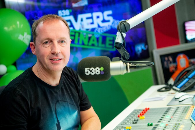 Edwin Evers keert na vijf jaar terug op Radio 538 | Regio | De Stentor.nl