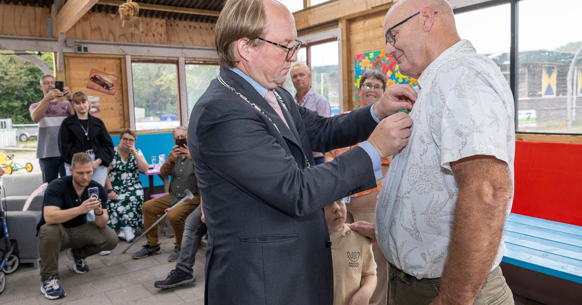 Jarenlange inzet voor Almere levert Frits Smelt de Erepenning op