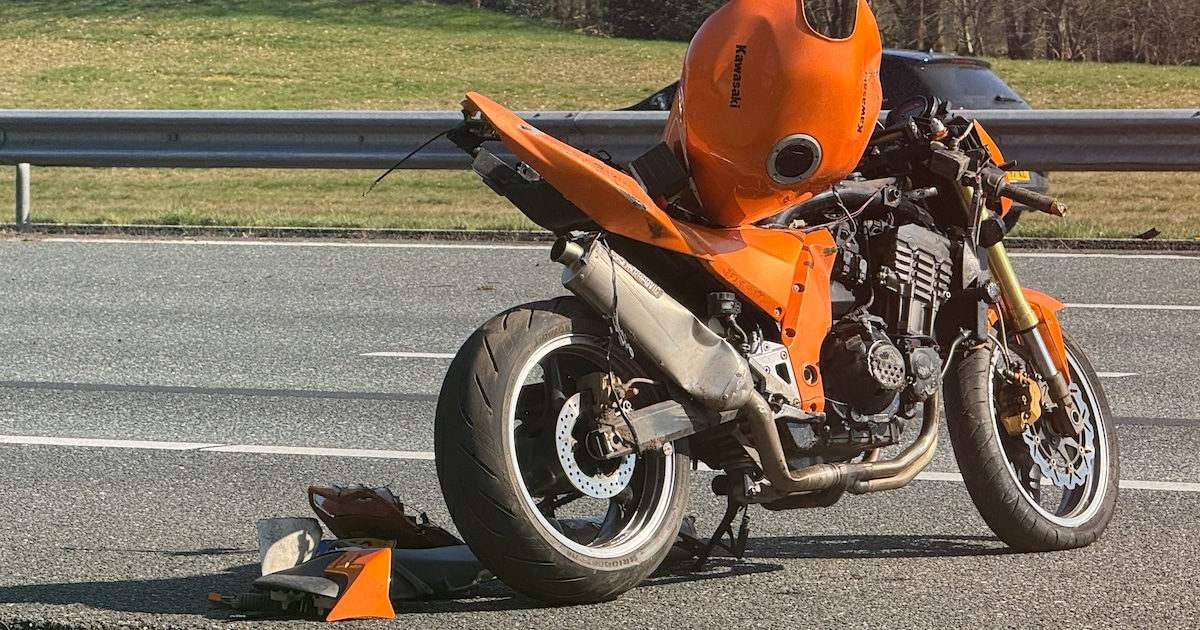 Motorrijder gewond bij eenzijdig ongeval op A1 bij Holten