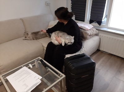 Dilara (27) woonde fijn aan Het Pottebakkerserf, maar moet nu ineens verhuizen vanwege giftig gas: ‘