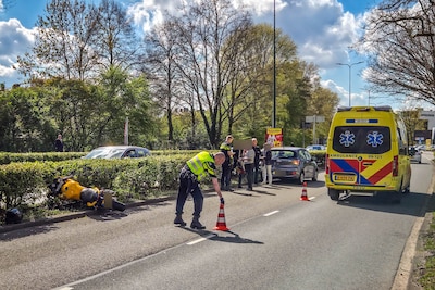 Motorrijder lichtgewond bij ongeluk Amsterdamseweg in Amersfoort
