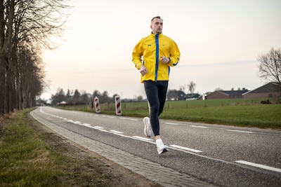 Van boodschappen op parkeerplaats tot 558 kilometer hardlopen: waarom Stanislav dit doet voor Nederl