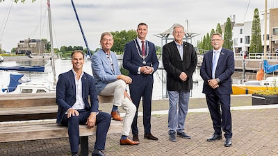 Partijen in Zeewolde zoeken een vierde wethouder die niet bij een partij zit, maar waar die verder a