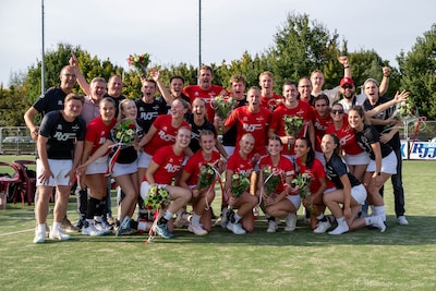 Korfballers Telstar promoveren naar de hoofdklasse: ‘De spelers hebben veel voor elkaar over’