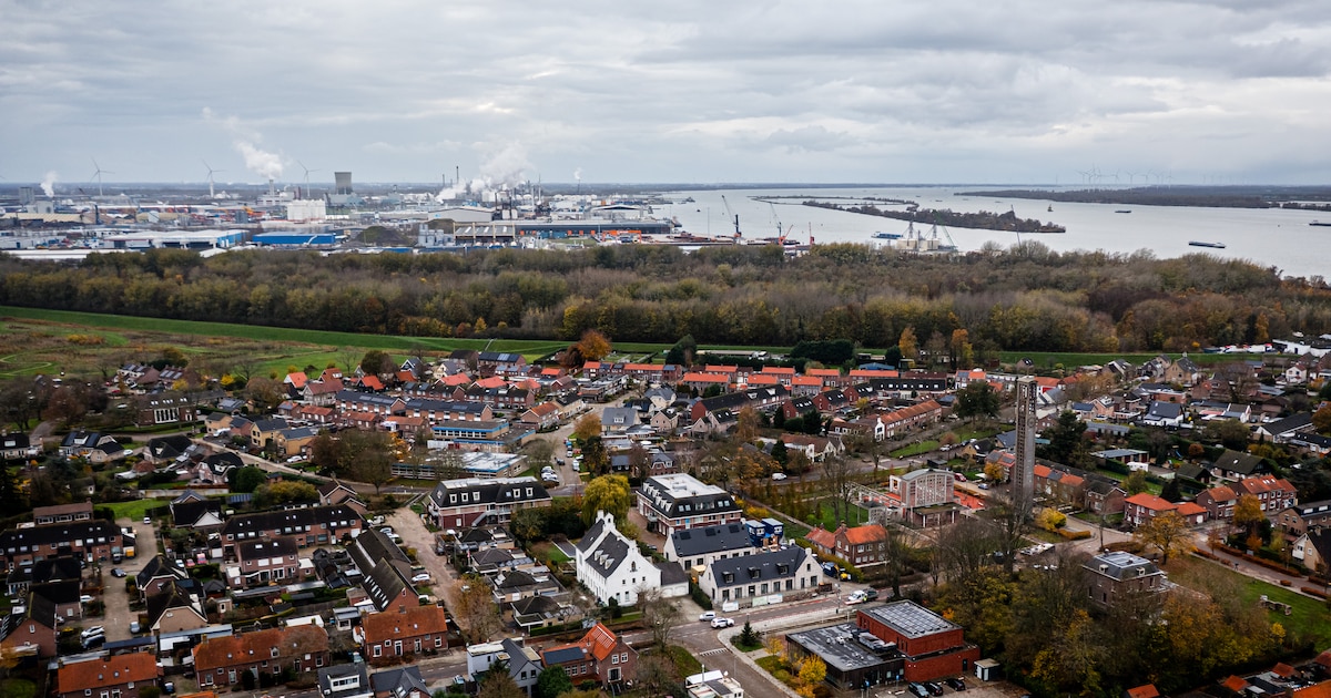 Bewoners Moerdijk nog halfjaar in onzekerheid: pas in juni definitief besluit over verdwijnen dorp