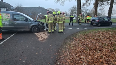 Kop-staartbotsing op N316 bij Vorden: één gewonde