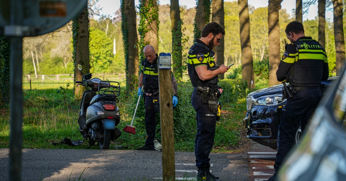 Scooter en auto in botsing op de Eerbeekseweg in Brummen