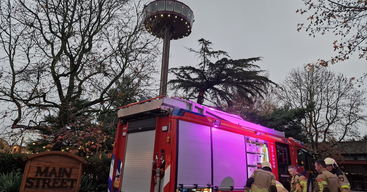 De Sky Tower van Slagharen staat nog even stil