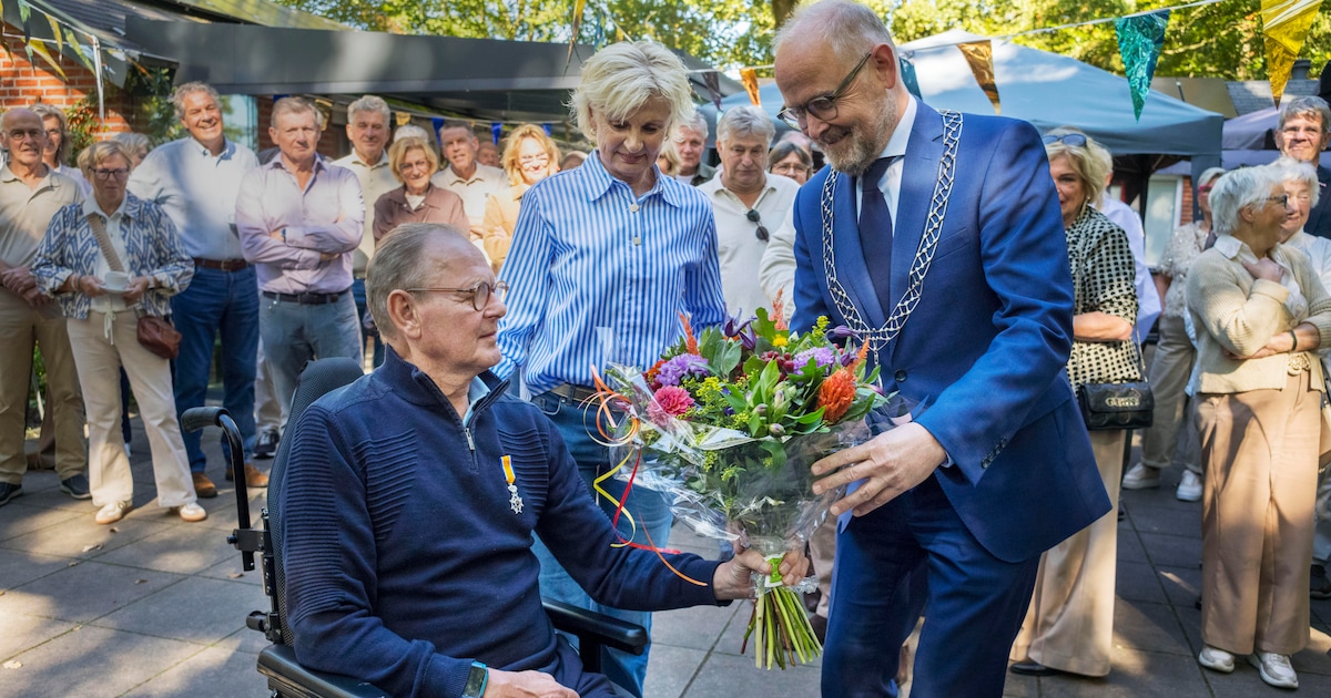 Lintje van de koning voor voormalig vorst en oud-prins Gerrit Seiger