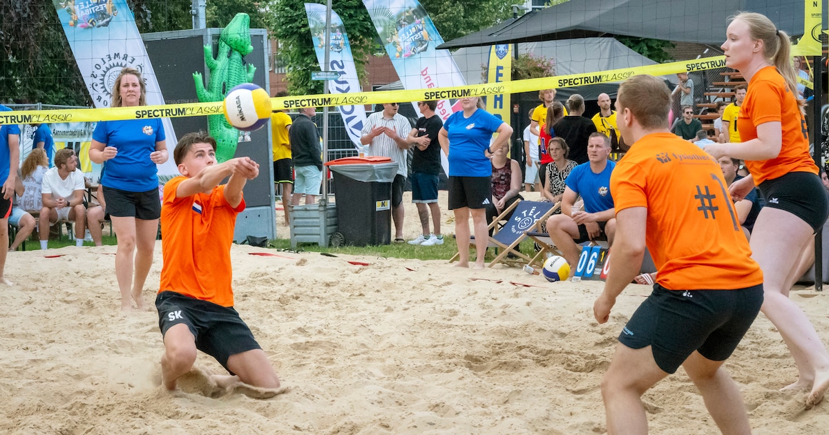 Volleybaltoernooi keert terug op nieuwe plek en dat blijkt een groot succes