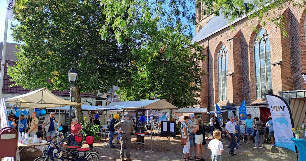 Van sociaal pensioen tot maatschappelijke stage: vrijwilligersmarkt in Steenwijk