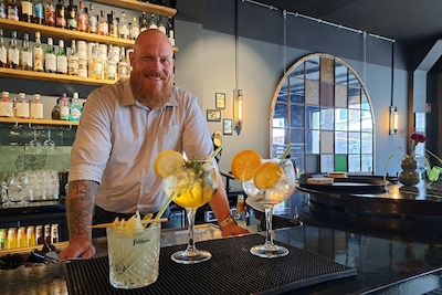Glas vol genot: hier in Almelo drink je lekkere cocktails en mocktails