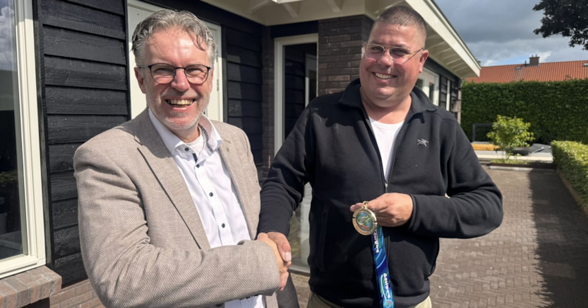 Voorst feliciteert wereldkampioen Martijn Kroes