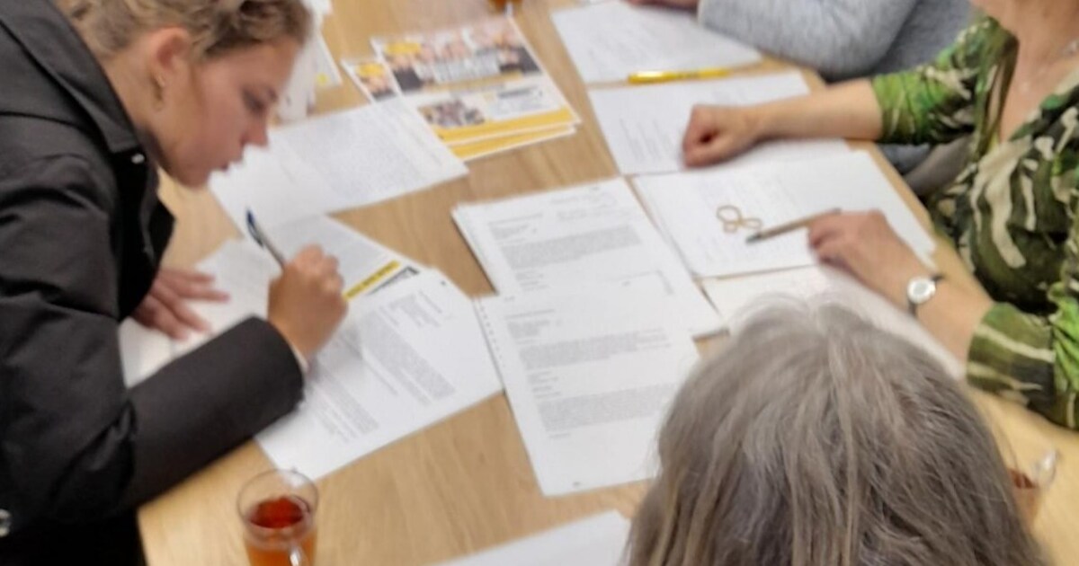 Amnesty houdt schrijfactie in de bibliotheek in Zutphen