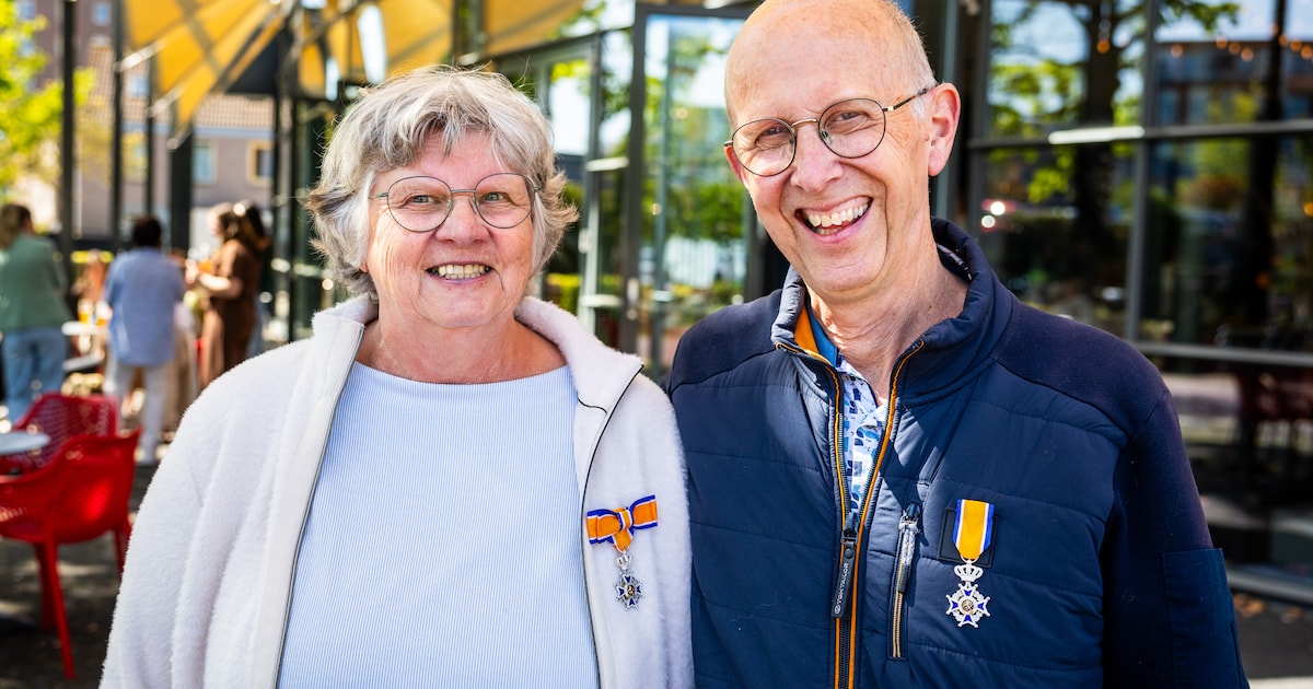 Lintje voor ‘zwempaar’ uit Dedemsvaart: ‘Kinderen zeiden dat we naar concert gingen’