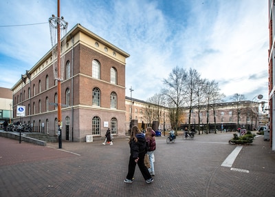 Miljoenendeal in hartje Deventer: Boreelkazerne verkocht aan beursgenoteerd bedrijf