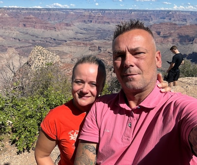 Zieke Jelle (49) is uitbehandeld, toch staat hij tijdens droomreis tussen de beste paragolfers ter w